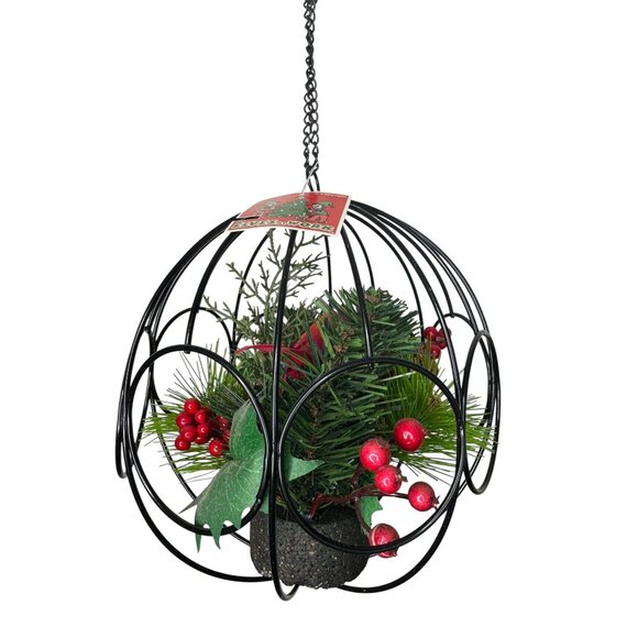9" Hanging Ball With Artificial Pine & Berry Arrangement In Black Metal Cage Des - Picture 6 of 11